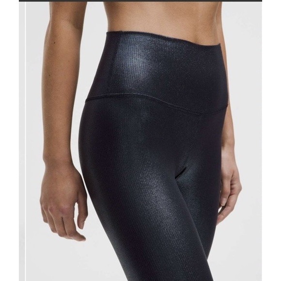 NEW‎ Lululemon Align High-Rise Ribbed Pant 25" *Shine Size 12 Foil Black  Night - Picture 4 of 11
